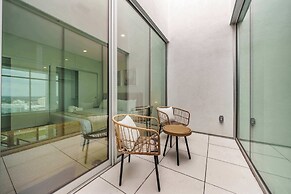 @marbella Lane - 3BR Coastal Retreat w/ Luxe Touch