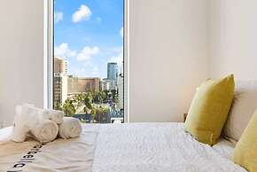 @ Marbella Lane - Grand 2BR w/ Beach & Ocean Views