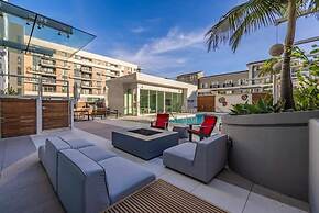 @ Marbella Lane - Grand 2BR w/ Beach & Ocean Views