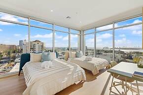 @ Marbella Lane - Grand 2BR w/ Beach & Ocean Views