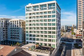 @ Marbella Lane - Grand 2BR w/ Beach & Ocean Views