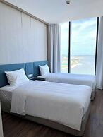 Lotus Alacarte Ha Long Hotel