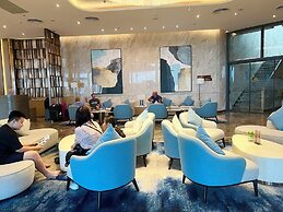 Lotus Alacarte Ha Long Hotel