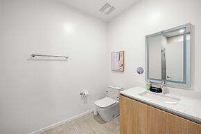 @ Marbella Lane -serenity Vista Apt Oceanview