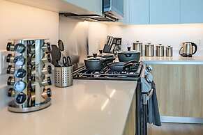 @ Marbella Lane - Sleek Corner Ocean View