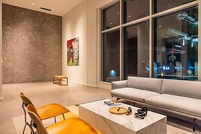 @ Marbella Lane - Sleek Corner Ocean View