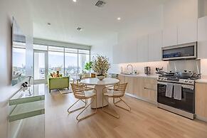 @ Marbella Lane - Sleek Corner Ocean View