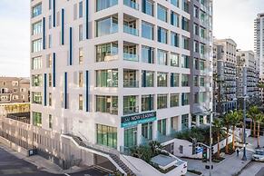 @ Marbella Lane - Sleek Corner Ocean View