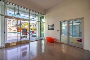 @ Marbella Lane - Sleek Corner Ocean View