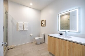 @ Marbella Lane - Sleek Corner Ocean View