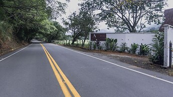 Anzalik Hotel Boutique