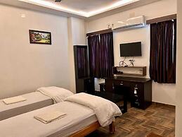 MRT Grand Residency