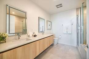 @ Marbella Lane - Luxurious 3BR Penthouse