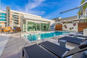 @ Marbella Lane - Luxurious 3BR Penthouse