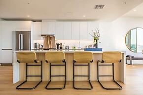 @ Marbella Lane - Luxurious 3BR Penthouse