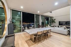 @ Marbella Lane - Luxurious 3BR Penthouse