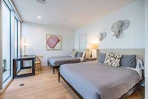 @ Marbella Lane - Luxurious 3BR Penthouse