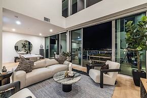@ Marbella Lane - Luxurious 3BR Penthouse