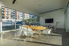 @ Marbella Lane - Luxurious 3BR Penthouse