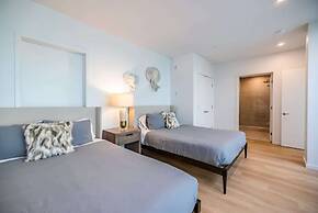 @ Marbella Lane - Luxurious 3BR Penthouse