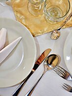 Hotel Santa Isabel II