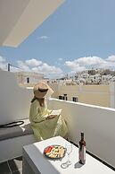 Fleria Seaview Suites