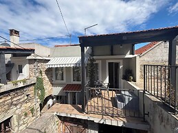 Cozy one Bedroom Apartment Pietra Storica