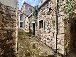 Cozy one Bedroom Apartment Pietra Storica