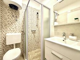 Cozy one Bedroom Apartment Pietra Storica