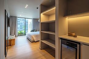 Wake BioHotel