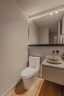 Wake BioHotel