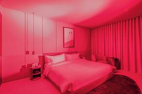 Wake BioHotel
