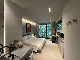 Wake BioHotel