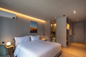 Wake BioHotel