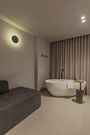 Wake BioHotel