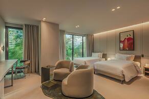 Wake BioHotel