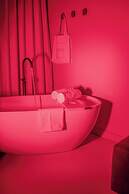 Wake BioHotel
