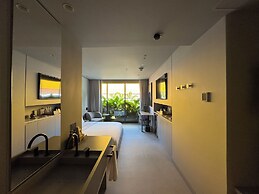 Wake BioHotel