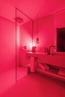 Wake BioHotel