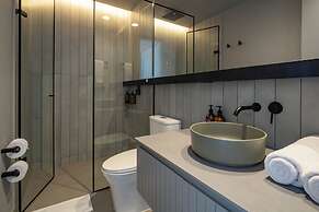 Wake BioHotel