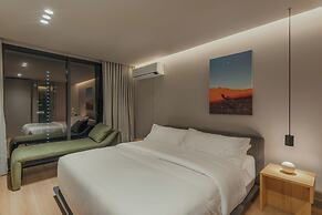 Wake BioHotel