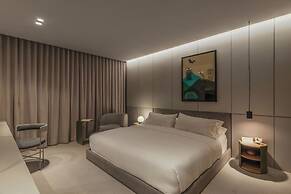 Wake BioHotel