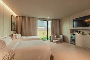 Wake BioHotel