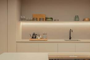 Wake BioHotel