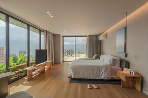 Wake BioHotel