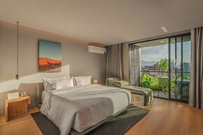 Wake BioHotel