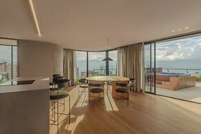 Wake BioHotel