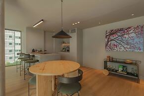 Wake BioHotel