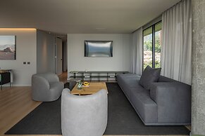 Wake BioHotel