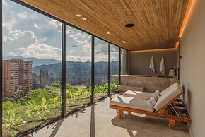Wake BioHotel